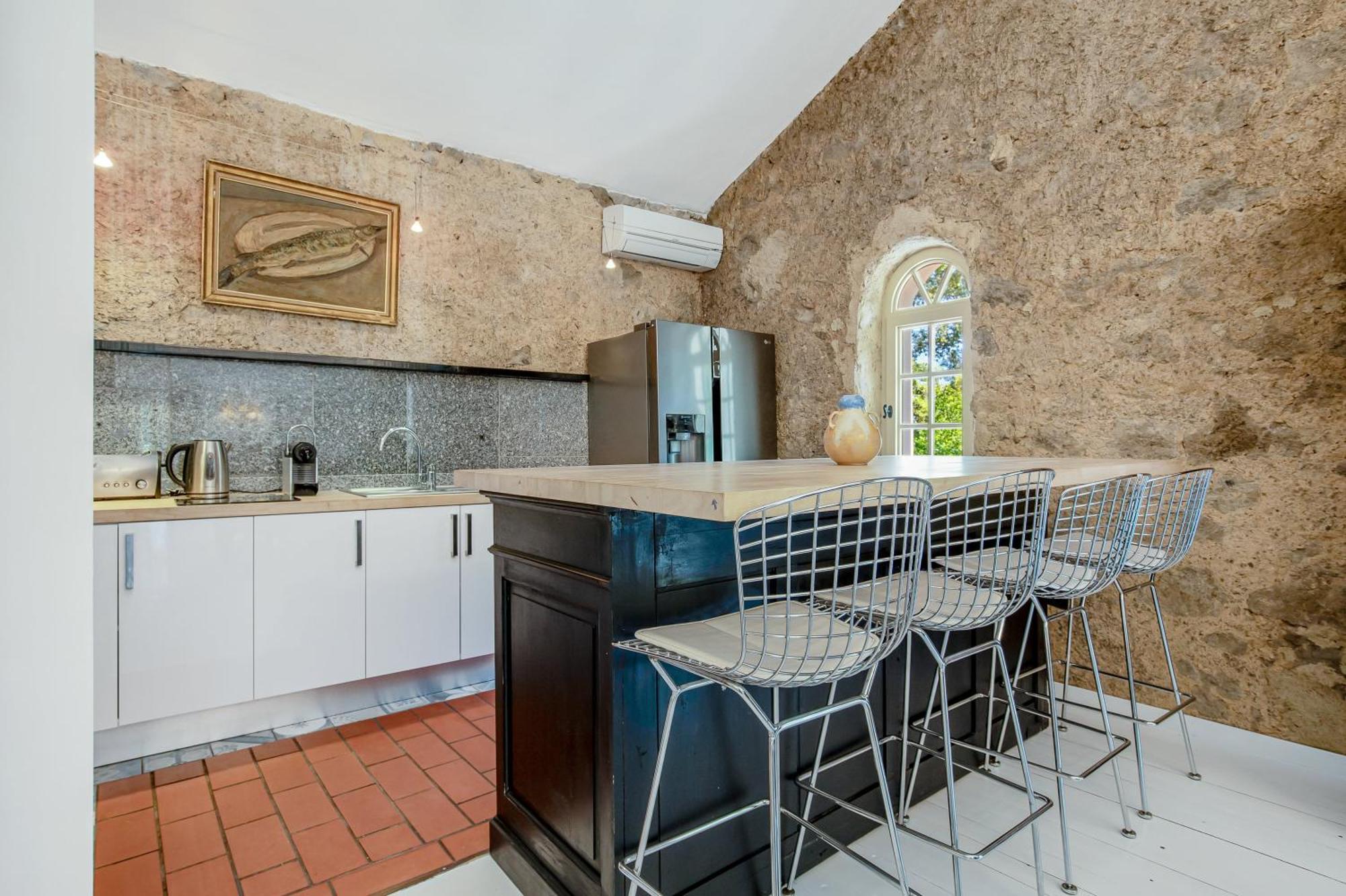 Chateau Hermitage De Combas Aparthotel Servian Exterior photo